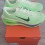 Nike Vomero Plus uk11 Image 4