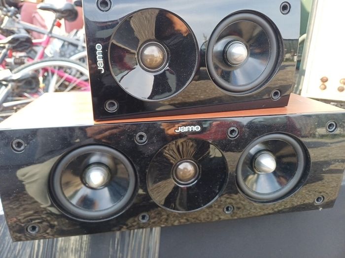 2 Jamo Speakers