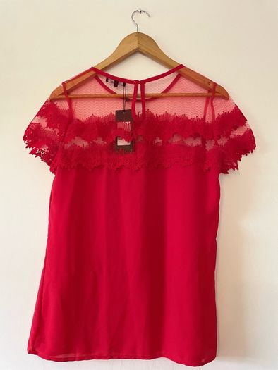 Unika red top size 12 - New