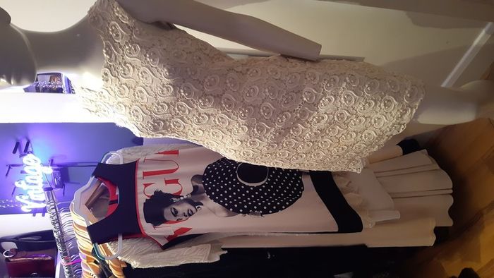1960s Mandell Couture White Lace Vintage Mini Dress