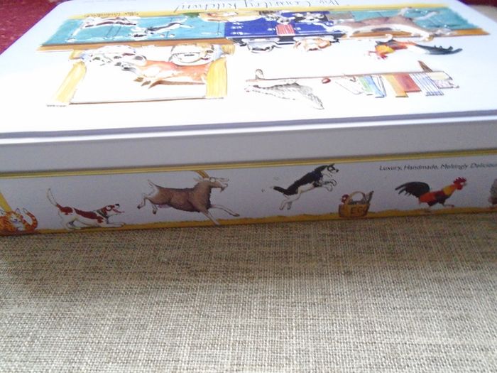 Novelty tin box, Tin box, Storage box