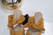 MANGO mustard suede mules with bow tie detail - Sz 41 - Fit 7.5 to 8 UK - Bnwt Rrp 59.99