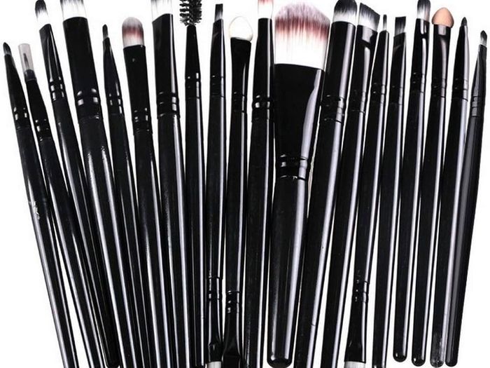 Make up Brush Set 20 PCs Professional Face Eyeliner for Foundation Blush Concealer Eyeshadow with Travel Black