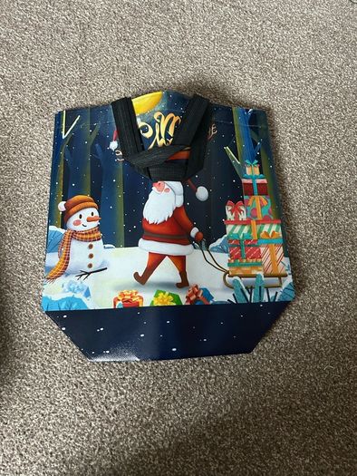Christmas gift bags x5