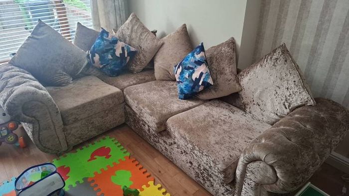 sofa corner suite and 2 seater in good
