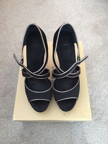 Kurt Geiger Carvela Black High Heal Sandle