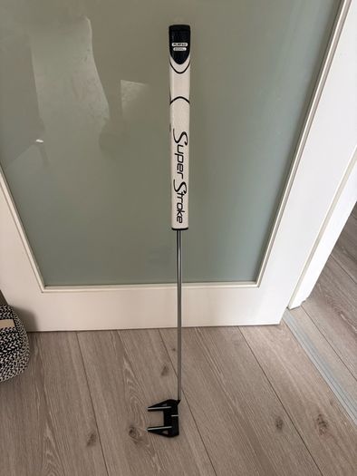 Cobra Nova Fanged Putter