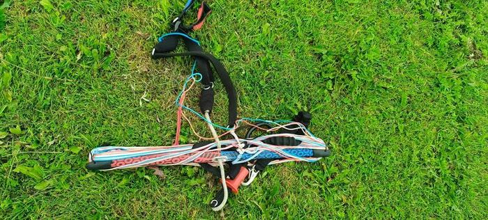 Power kite  avalon 9.5 + backpack+ bar