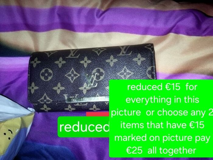 moving out sale