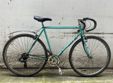 Large steel bike - extremely durable, ready to be ridden