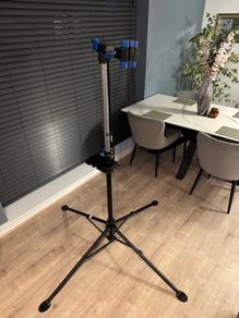 Bike repair stand