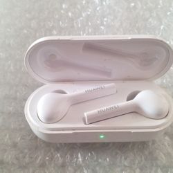Huawei wireless earbuds with charging case