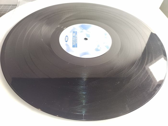 Liquid Wheel - Blue - Red Records - Oldskool Irish Trance BANGER from Liquid WHEEL! Condition: Excellent to Near MINT!