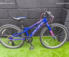 Girls bike