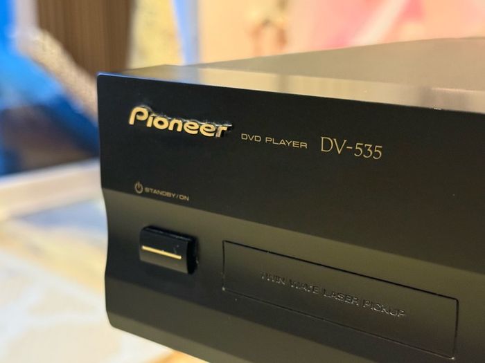 Pioneer DV-535 Audiophile CD and DVD Player - 96kHz 24-bit DAC, Remote Included, Serviced