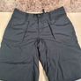 Womens the NORTH FACE hiking cargo shorts black Size 4 small Image 2