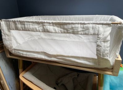 Hugg Organic Baby Co-Sleeper and Desk