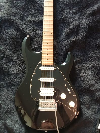Sterling by musicman silo
