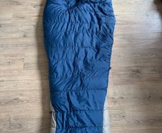 The North Face Blue Kazoo Sleeping Bag. Mens Long. 600 Fill Down and in Perfect Condition.