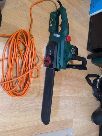 Electric parkside chainsaw as new 1600w
