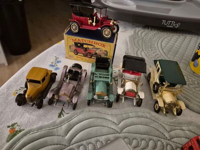 large Vintage Diecast Toy Collection Matchbox, Corgi, Batman & More