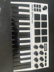 Akai Mpk mini