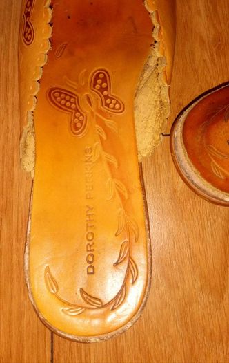 Ladies Shoes