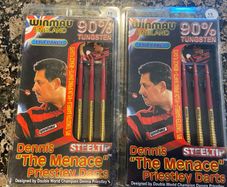 Brand new 15g gold Dennis Priestley darts
