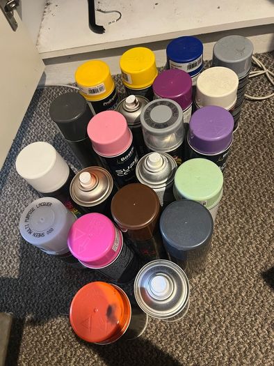 Free spray paints