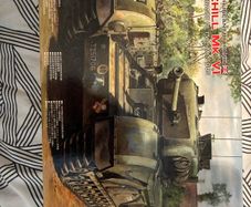 2 scale models afv  club 1/35 Churchill mk v and Dragon 1/35 Sherman m44A3  (105 mm) hvss