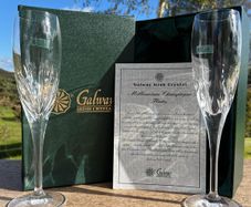 Vintage Galway Crystal Champagne Flutes (2000) - Elegance for Celebratory Moments