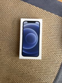 Empty iPhone Box iPhone 12