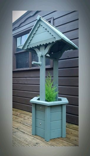 Wishing Well planters