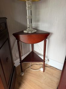 Mahogany Plant Stand