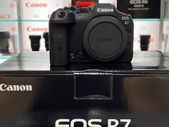 Canon Eos R7