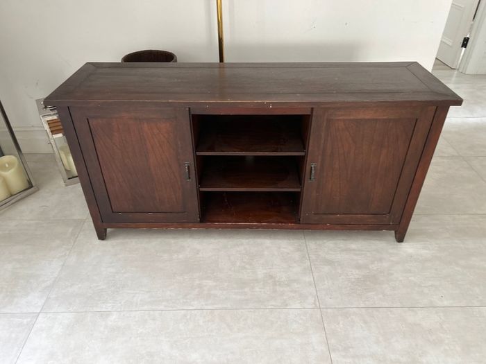 Drinks cabinet potential/media unit