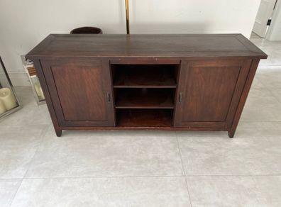 Drinks cabinet potential/media unit