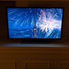 Panasonic 32" Smart LED TV