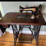 Singer sewing machine Image 3