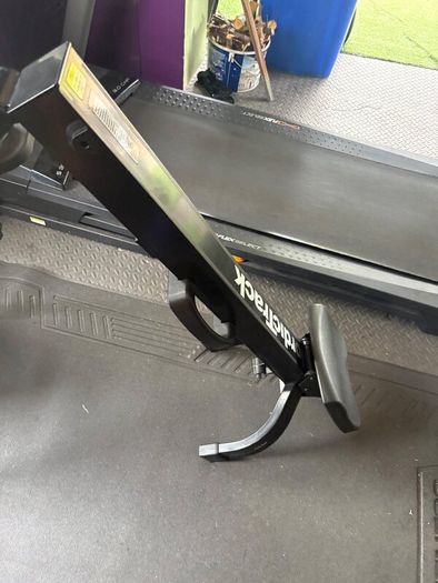 Indoor rowing machine