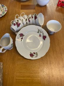 Vintage 6 Cmielow tea cups, sugar bowl and jug