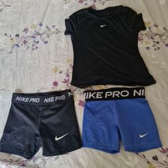 Nike girls clothes