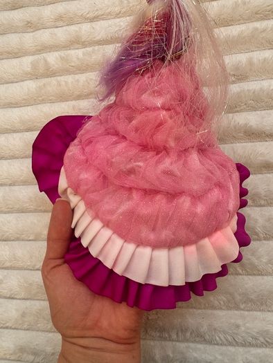 My Little Pony Lily Lightly Unicorn Light Up With Dress Damaged Dirty Lash approx. 12 cm. Used Please see photos