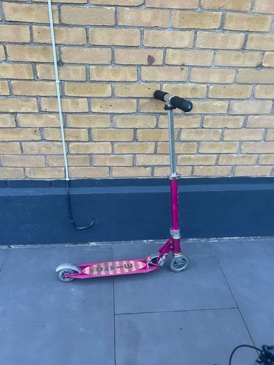 Micro scooter