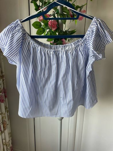 top zara large blue & white top size large