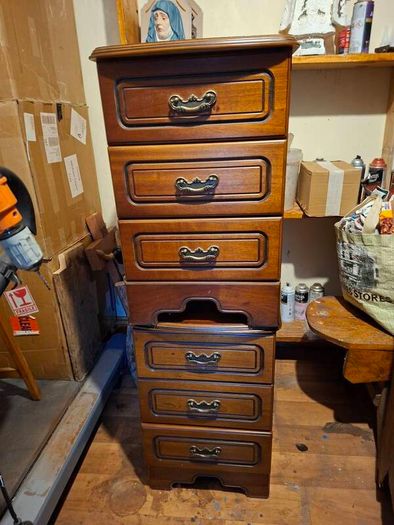 2 Bedside lockers