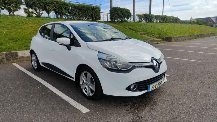 2015 Renault Clio IV 1.2 Petrol Ideal Starter Car