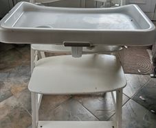 highchair