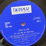 Big Tom & The Mainliners - Ashes of Love. Rare Irish pressing in super minty condition. Cover and LP in super shape. Image 4