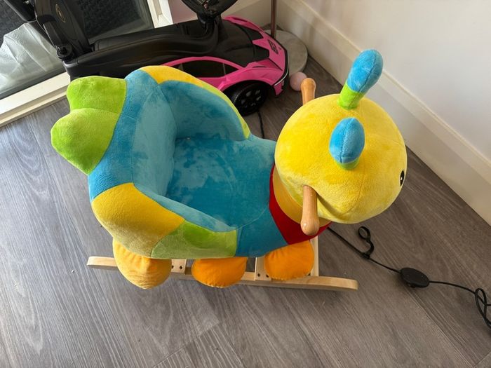 Caterpillar seat for Baby